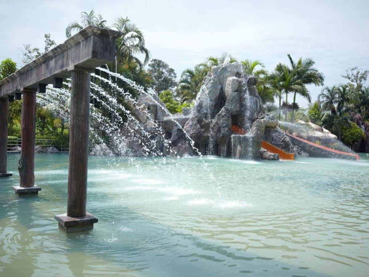Hotel Felda Residence Hot Springs Сунгкай Екстериор снимка